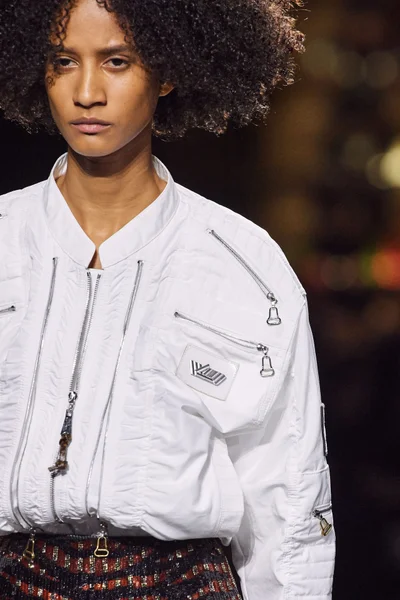 Look 87